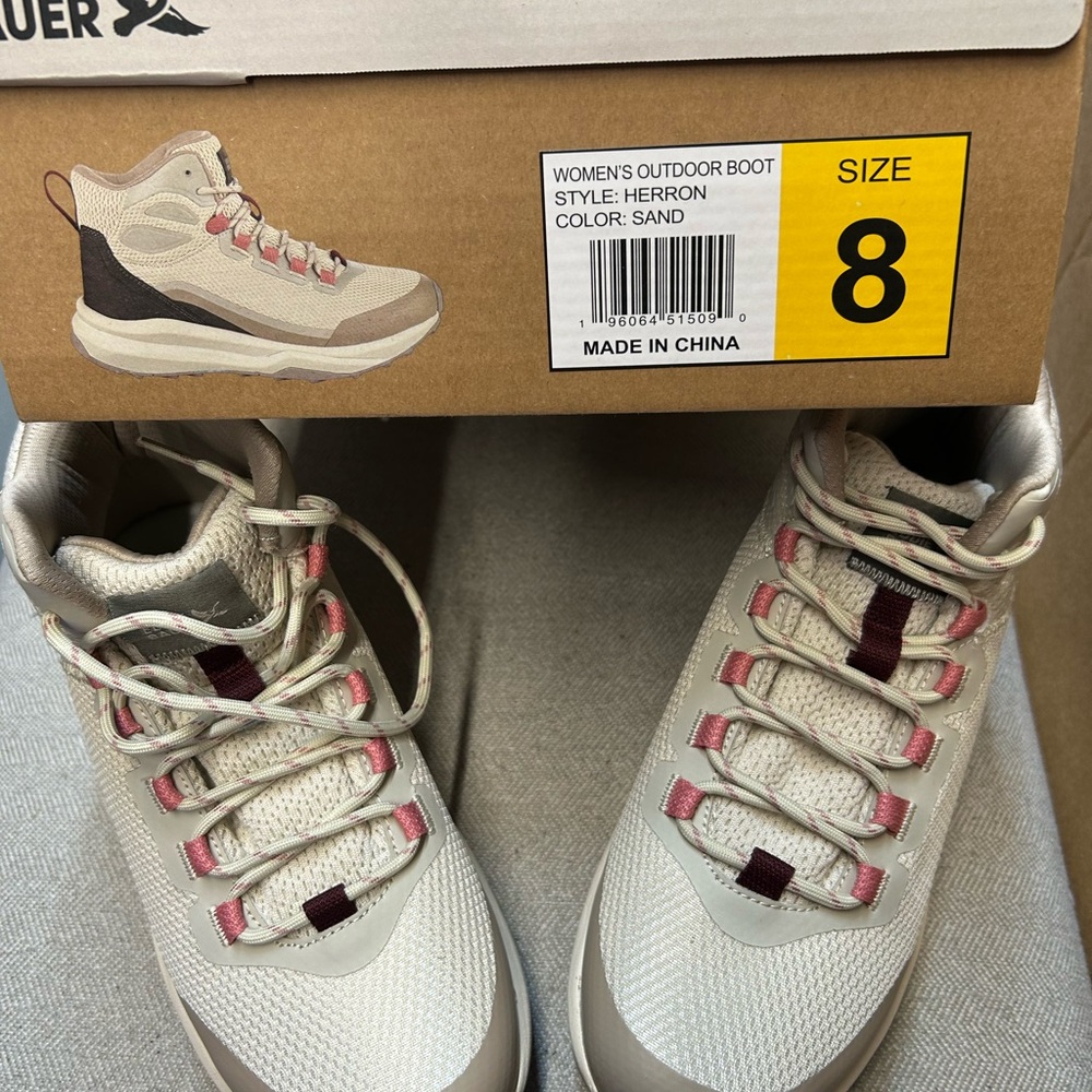 Eddie Bauer heron Sand and Pink lace Women's Sneakers